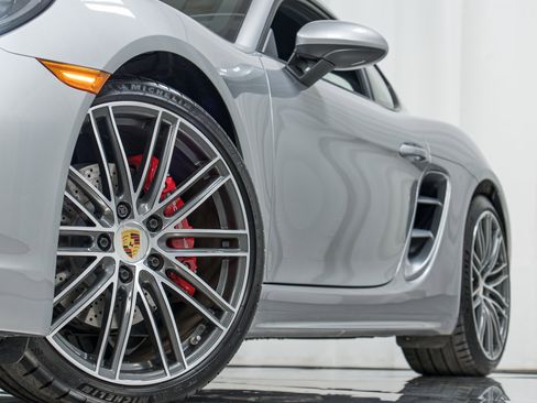 Certified 2024 Porsche 718 Cayman S image 31