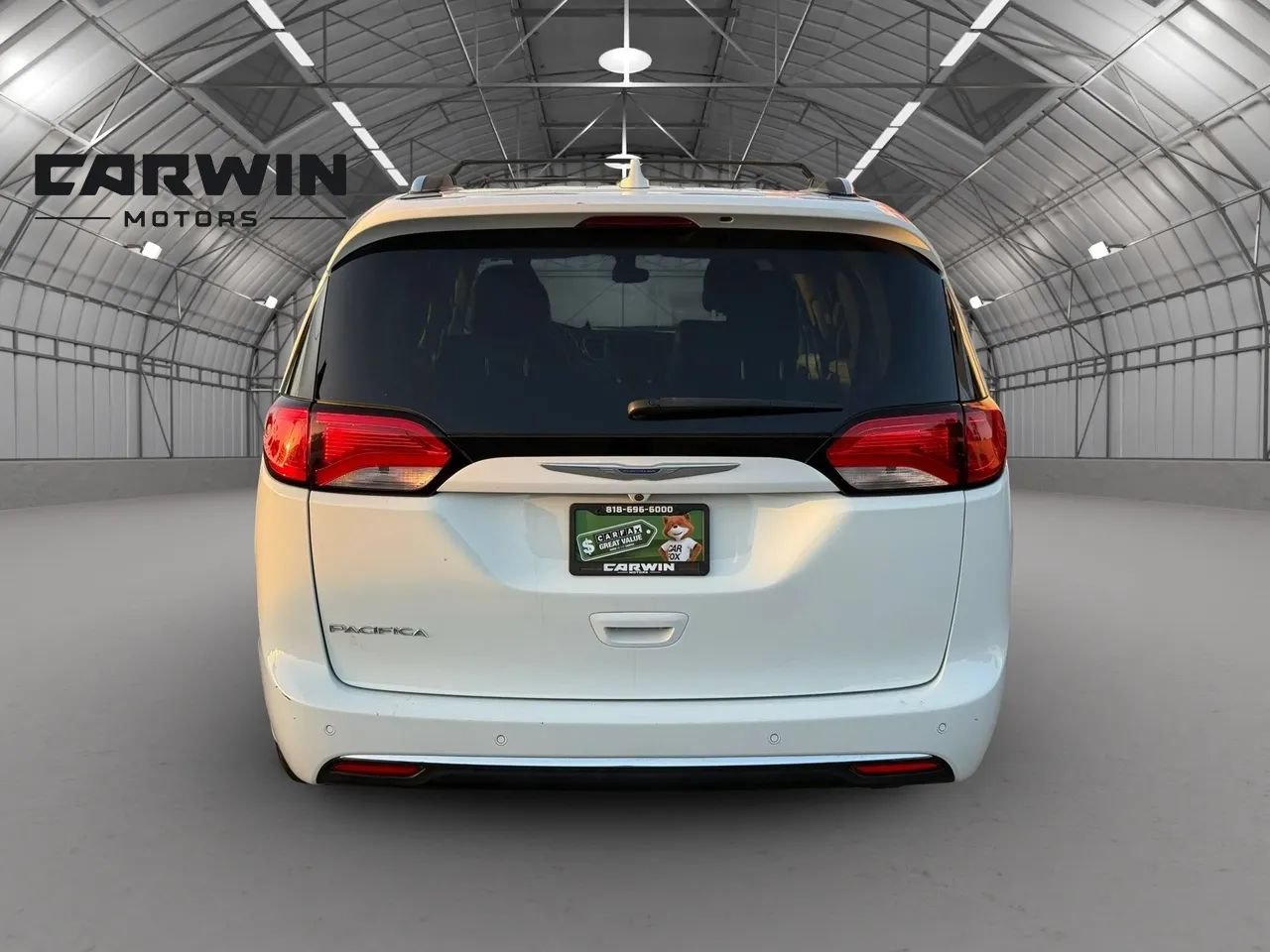 Used 2020 Chrysler Pacifica Touring-L FWD image 5