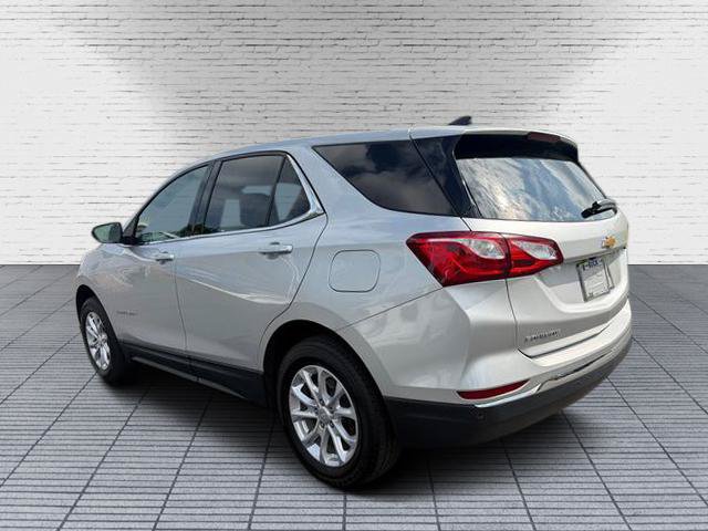 Used 2020 Chevrolet Equinox LT w/ Driver Convenience Package AWD/4WD image 3