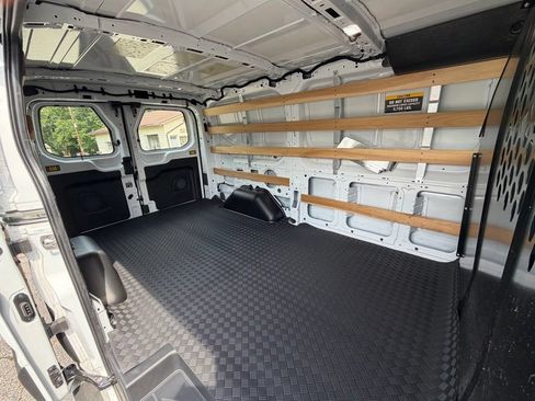Used 2025 Ford Transit 250 Low Roof w/ Exterior Upgrade Package RWD image 10