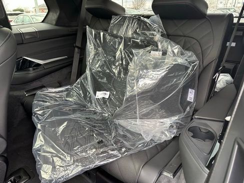 New 2026 BMW X7 xDrive40i image 32