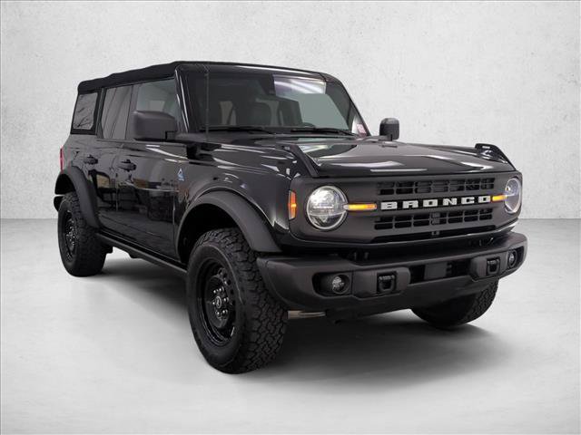 Used 2022 Ford Bronco Black Diamond AWD/4WD image 3