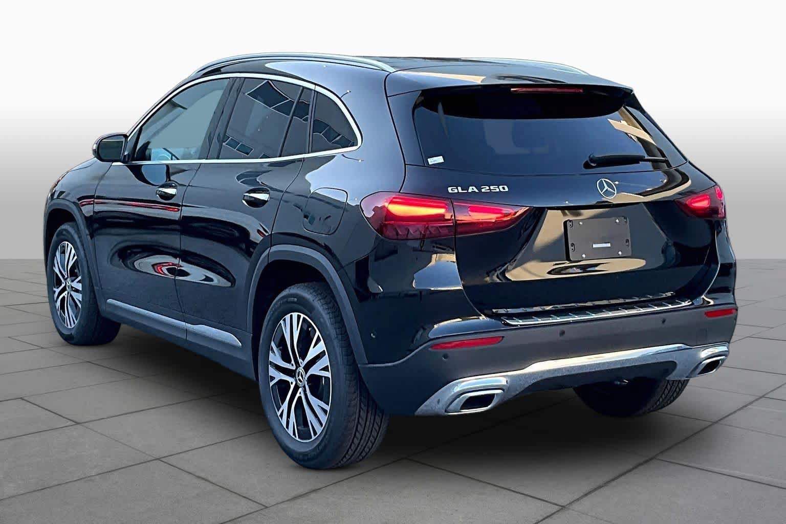 Certified 2026 Mercedes-Benz GLA 250 image 11