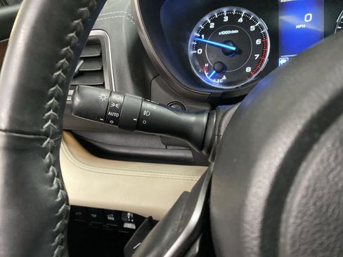 Used 2020 Subaru Ascent Touring w/ Popular Package #3 image 24