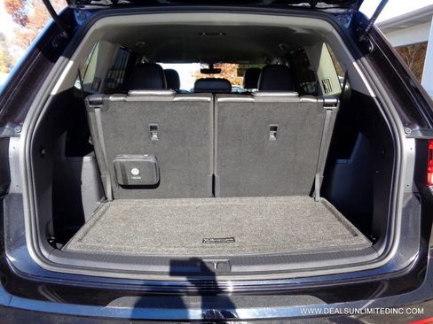 Used 2023 Volkswagen Atlas SE image 20