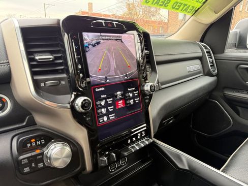 Used 2021 RAM 1500 Laramie image 42