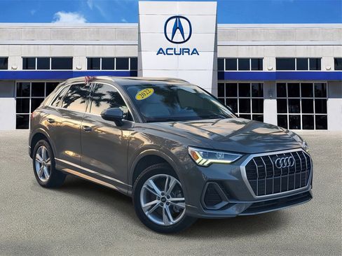 Used 2022 Audi Q3 2.0T Premium Plus w/ Premium Plus Package image 1