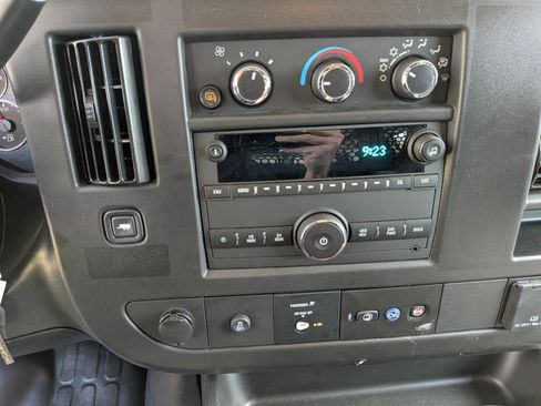 Used 2025 Chevrolet Express 2500 w/ Driver Convenience Package RWD image 22