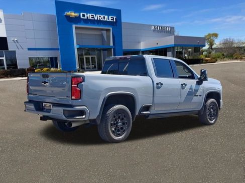 Used 2024 Chevrolet Silverado 2500 LTZ w/ LTZ Plus Package AWD/4WD image 27