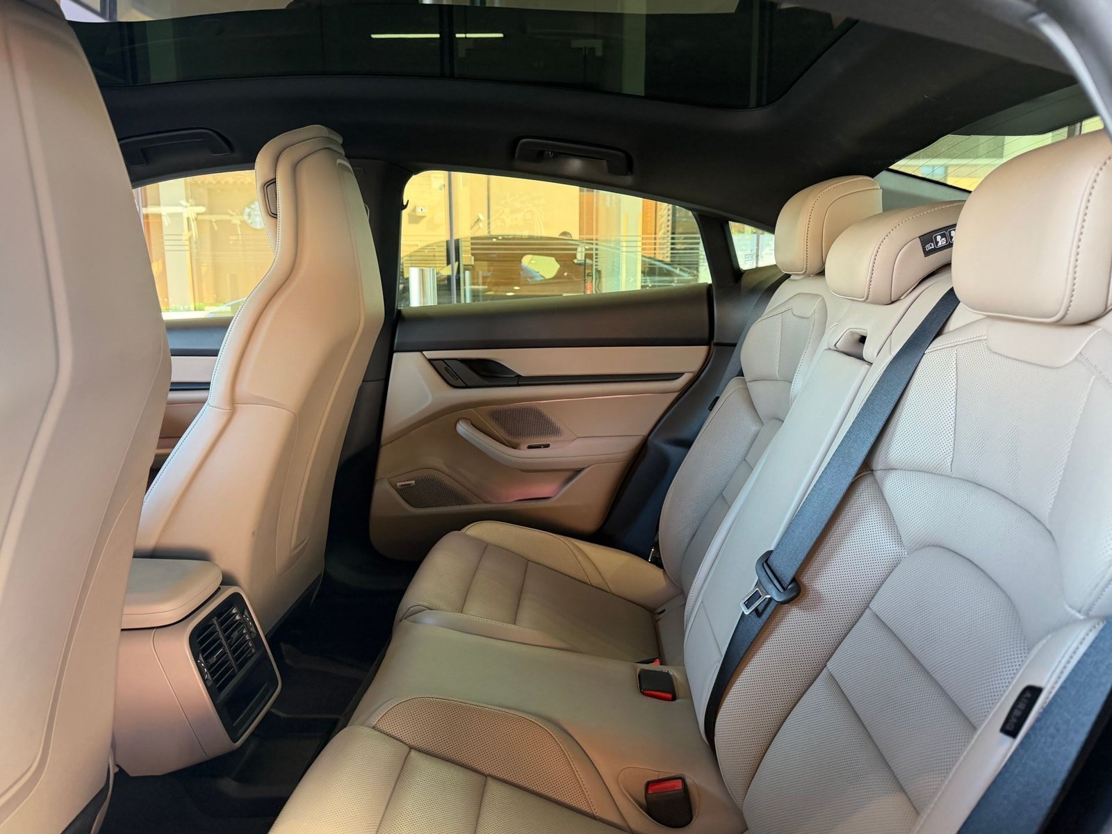 Certified 2024 Porsche Taycan w/ Premium Package RWD image 17