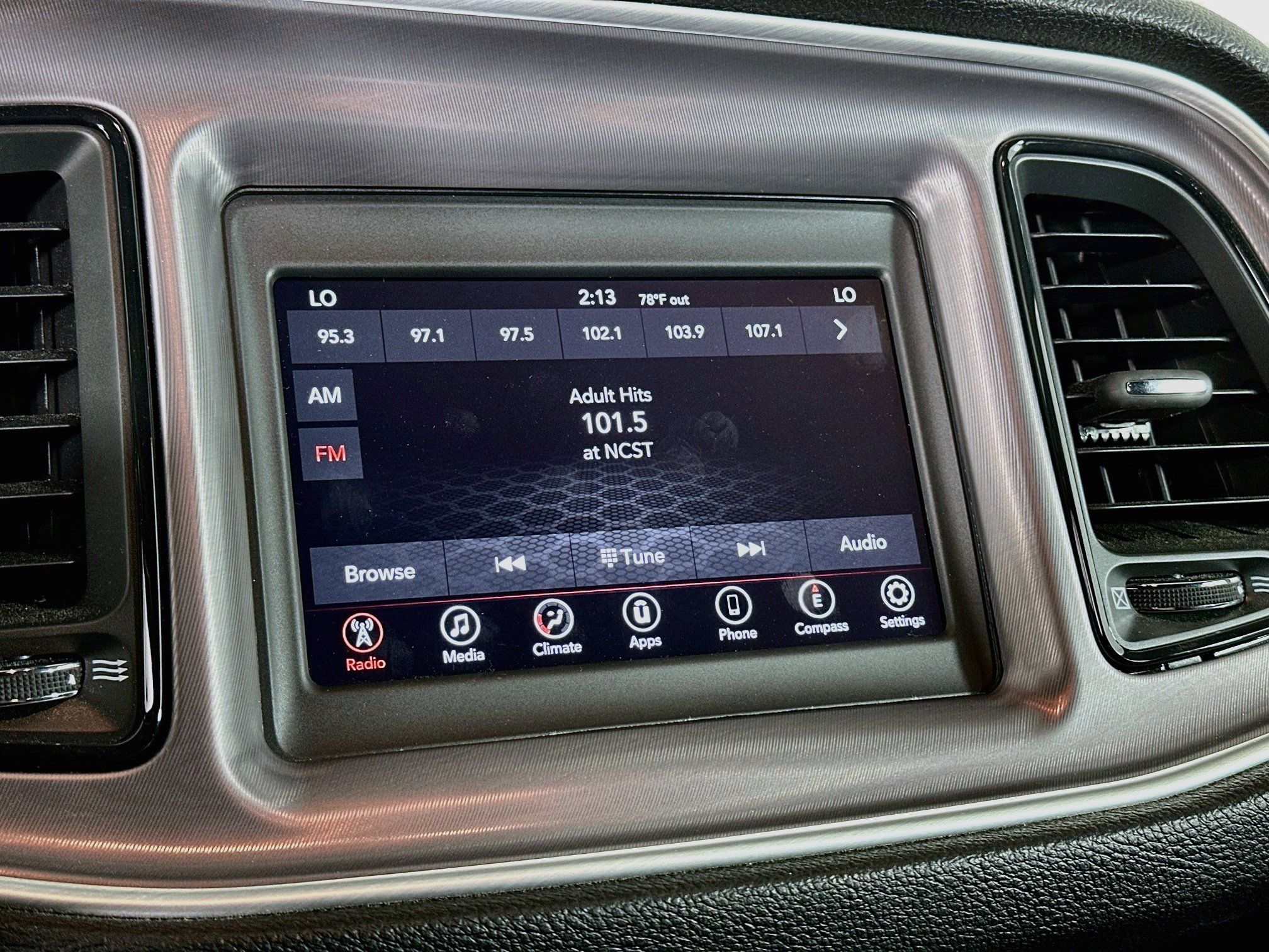 Used 2022 Dodge Challenger R/T RWD image 21