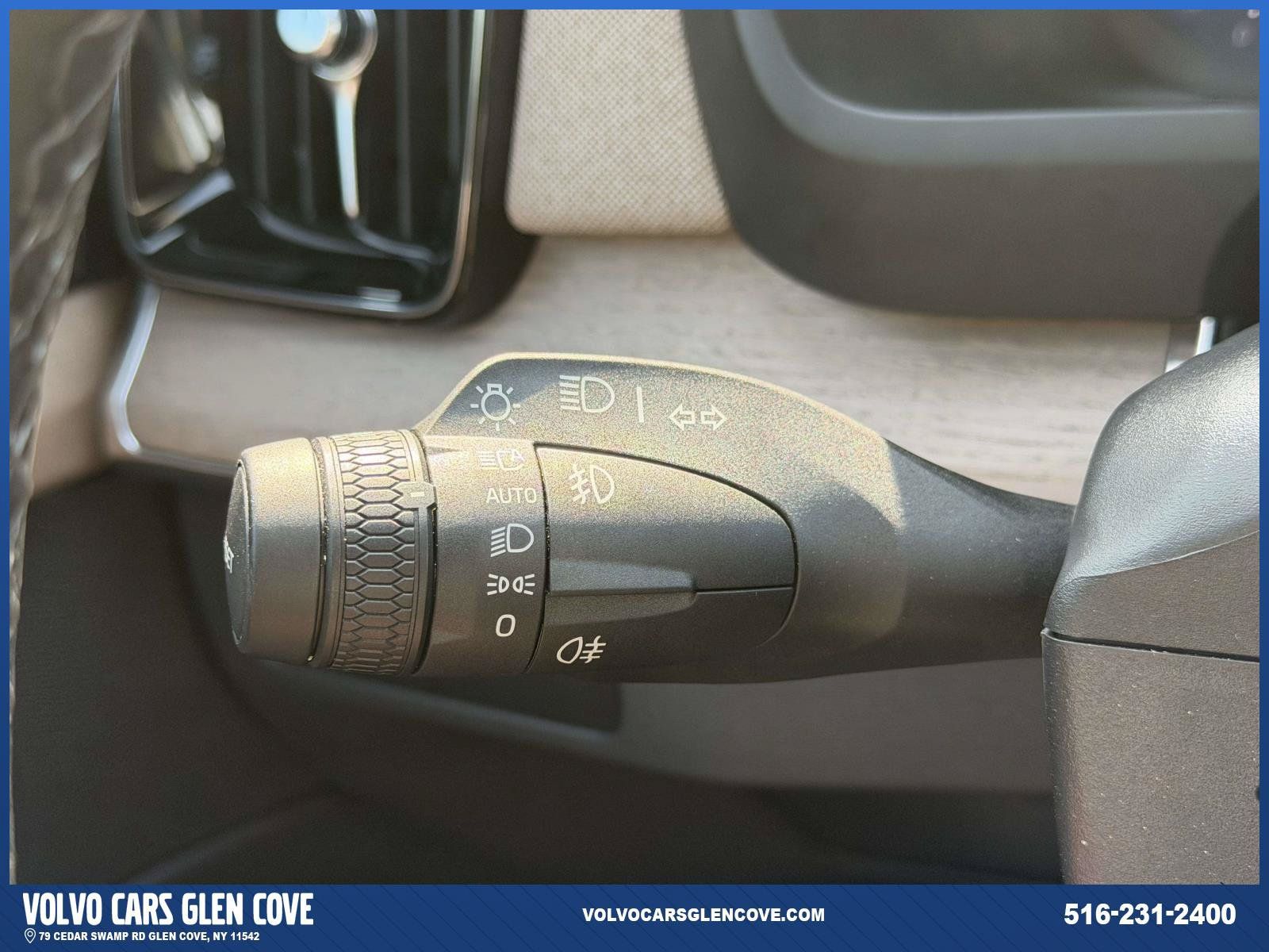 Used 2026 Volvo XC90 B5 Plus w/ Protection Package Premier AWD/4WD image 33
