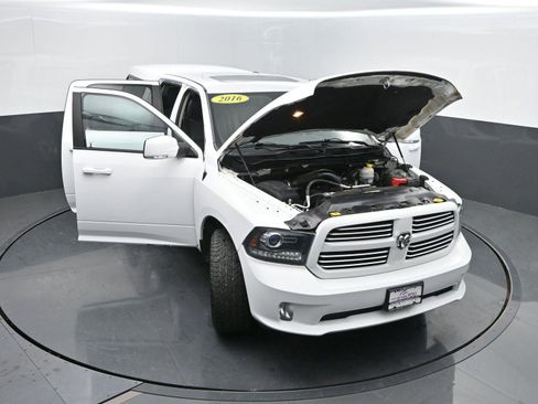 Used 2016 RAM 1500 Sport image 41