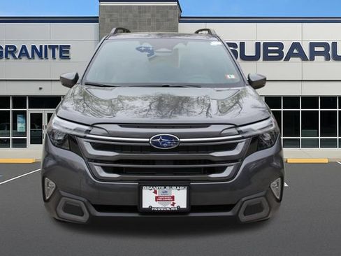 Certified 2025 Subaru Forester Limited AWD/4WD image 5