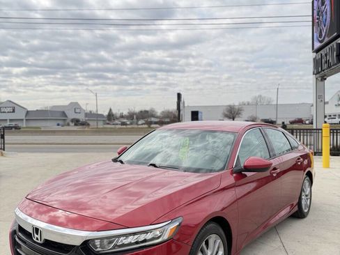 Used 2018 Honda Accord LX image 3
