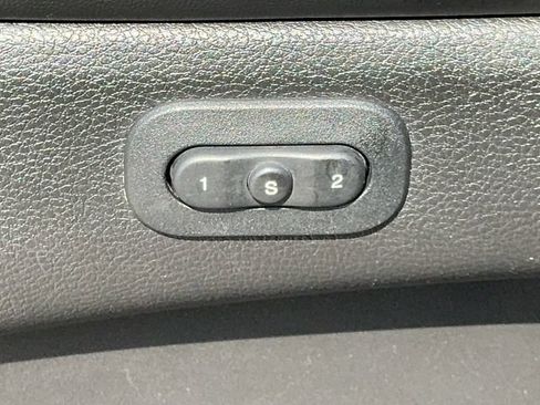 Used 2021 Jeep Grand Cherokee Trailhawk w/ Trailhawk Luxury Group AWD/4WD image 13