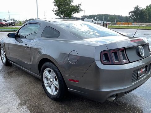 Used 2014 Ford Mustang Coupe RWD image 5