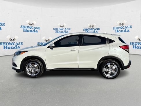 Certified 2020 Honda HR-V LX image 4
