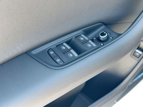 New 2026 Audi Q7 2.0T Premium image 13