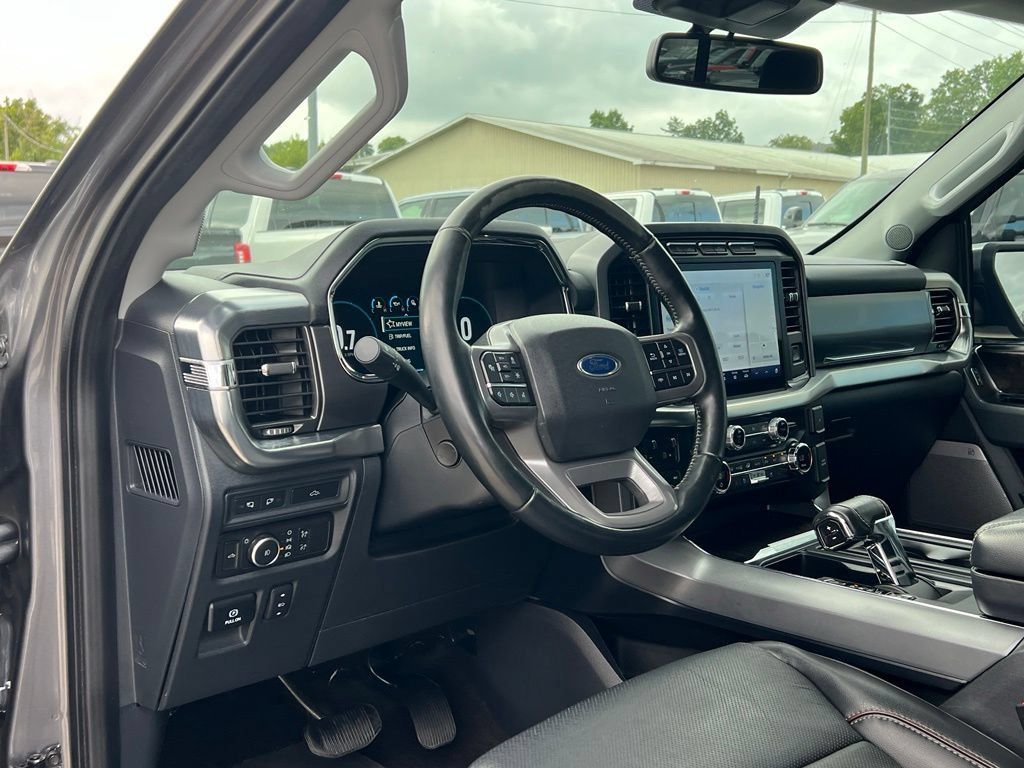 Used 2021 Ford F150 Lariat w/ Equipment Group 502A High AWD/4WD image 12