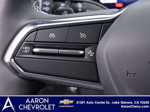 New 2026 Chevrolet Equinox EV LT w/ LPO, Blackout Package AWD/4WD image 14