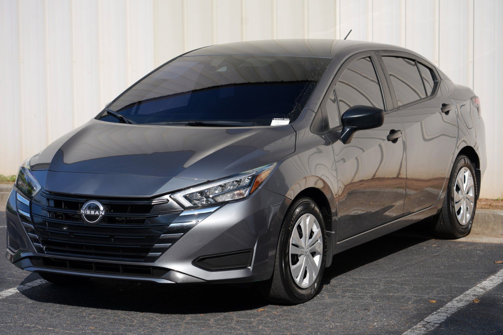 Used 2025 Nissan Versa S w/ Trunk Package FWD image 39