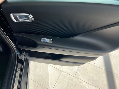 New 2025 Hyundai Ioniq 6 SE image 15