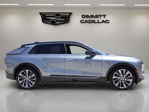 Certified 2023 Cadillac Lyriq 2WD image 6