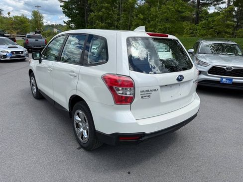 Used 2016 Subaru Forester 2.5i AWD/4WD image 8