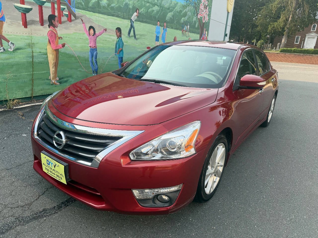 Used 2015 Nissan Altima 2.5 SL w/ Technology Package FWD image 2