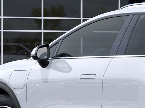 New 2026 Chevrolet Equinox EV LT image 12