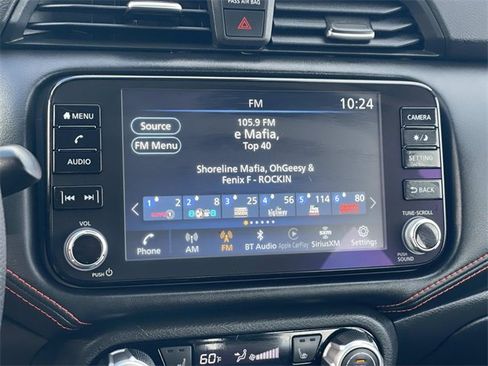 Used 2025 Nissan Versa SR w/ Trunk Package image 12