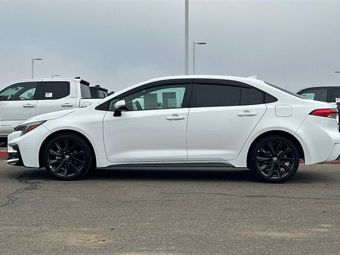 Certified 2024 Toyota Corolla SE image 9