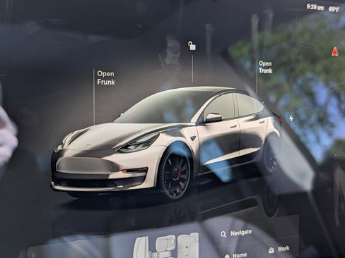 Used 2022 Tesla Model 3 Performance AWD/4WD image 32