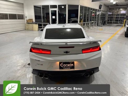 Used 2018 Chevrolet Camaro ZL1 image 5