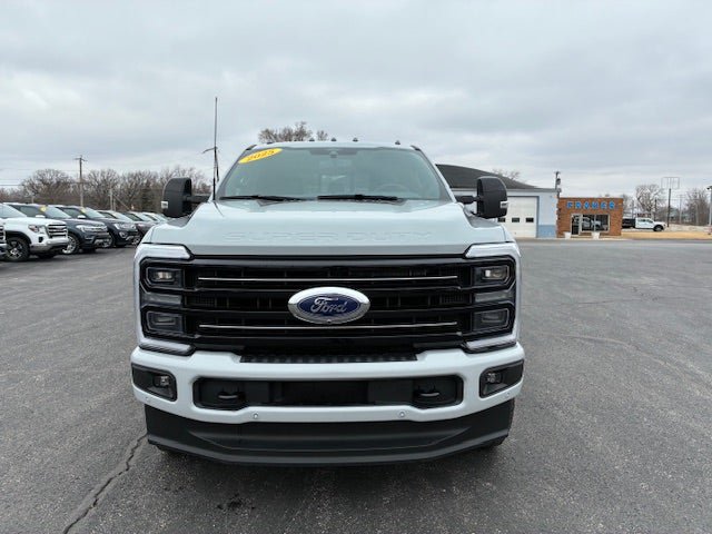 Used 2025 Ford F250 Platinum AWD/4WD image 8