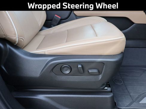 Used 2023 Chevrolet Tahoe Premier image 13