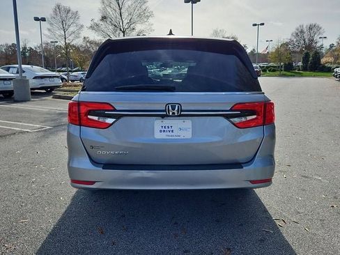 Used 2024 Honda Odyssey EX image 9