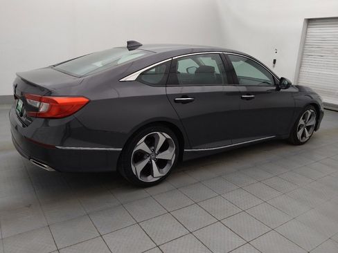 Used 2018 Honda Accord Touring image 10