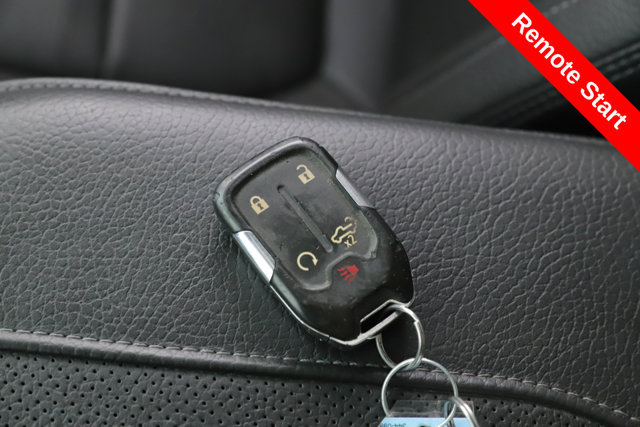 Used 2023 GMC Sierra 3500 Denali AWD/4WD image 3