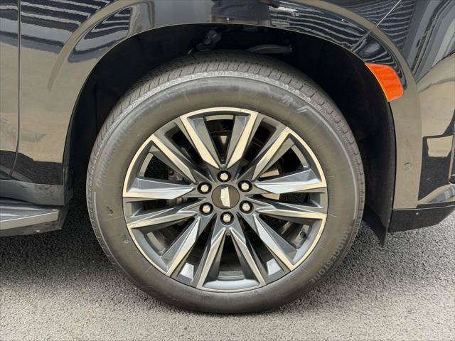 Used 2021 Cadillac Escalade ESV Sport AWD/4WD image 9