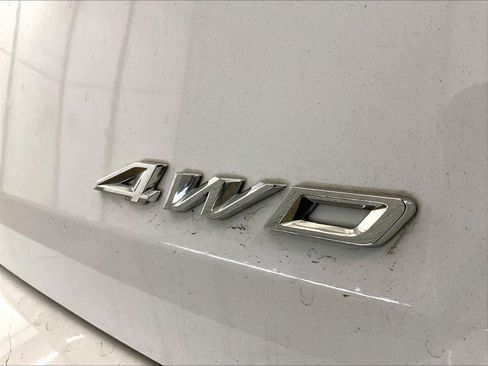 Used 2022 Ford Explorer 4WD image 13