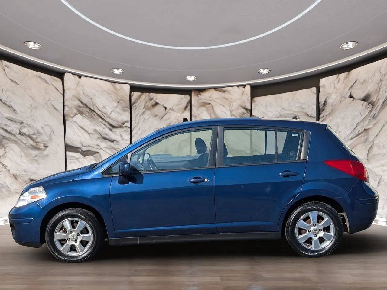 Used 2012 Nissan Versa 1.8 S w/ Special Edition Pkg FWD image 4