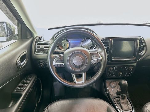 Used 2018 Jeep Compass Limited AWD/4WD image 21