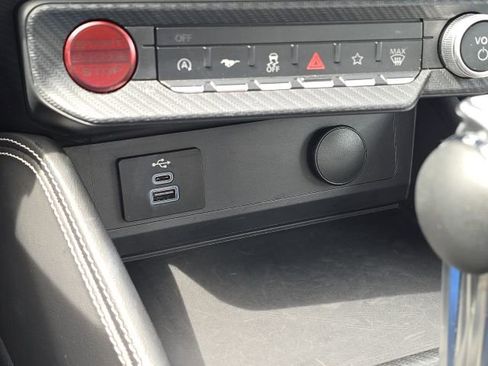 Used 2025 Ford Mustang Premium RWD image 28