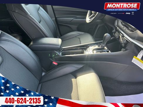 New 2026 Jeep Compass Latitude image 31