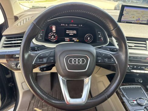 Used 2019 Audi Q7 3.0T Prestige w/ Prestige Package AWD/4WD image 23