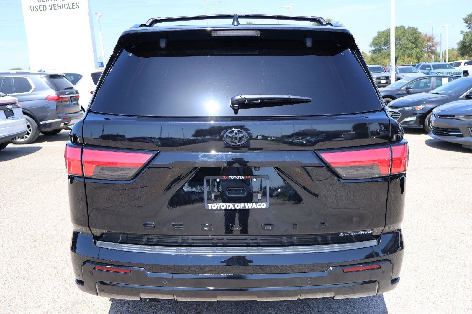 Certified 2026 Toyota Sequoia Platinum AWD/4WD image 4