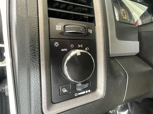 Used 2017 RAM 2500 Tradesman w/ Snow Chief Group AWD/4WD image 38