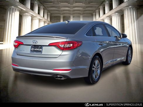 Used 2016 Hyundai Sonata SE image 4
